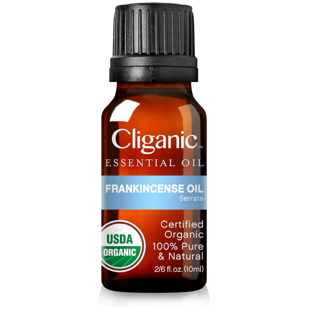 Cliganic Frankincense Essential Oil bottle